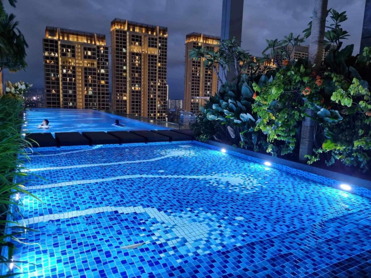 Pavilion 2 Revo L Rooftop Swimming Pool Ls15 Κουάλα Λουμπούρ Εξωτερικό φωτογραφία