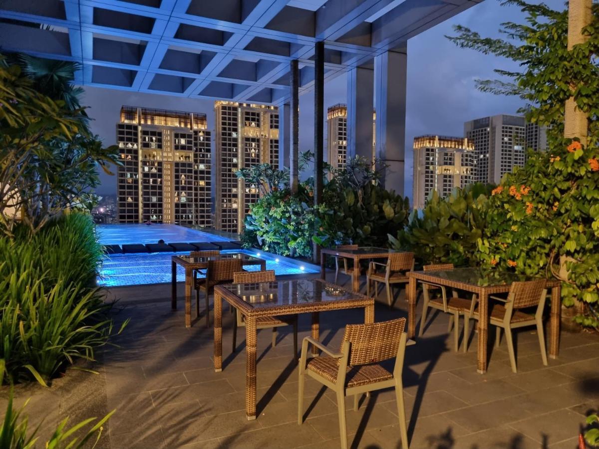 Pavilion 2 Revo L Rooftop Swimming Pool Ls15 Κουάλα Λουμπούρ Εξωτερικό φωτογραφία